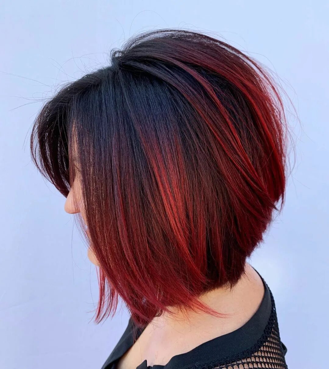 Каре стрижка красная What do you love most about bobs?! #headrushdesigns . . #behindthechair #thebtct