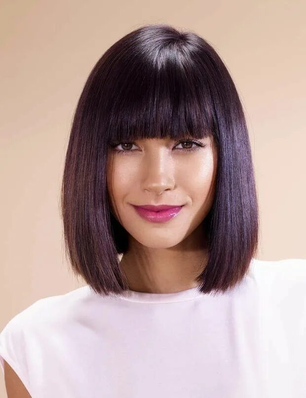 Карэ стрижка с челкой Coupes de cheveux, les tendances du printemps/été 2016 Coupe de cheveux, Coupe c