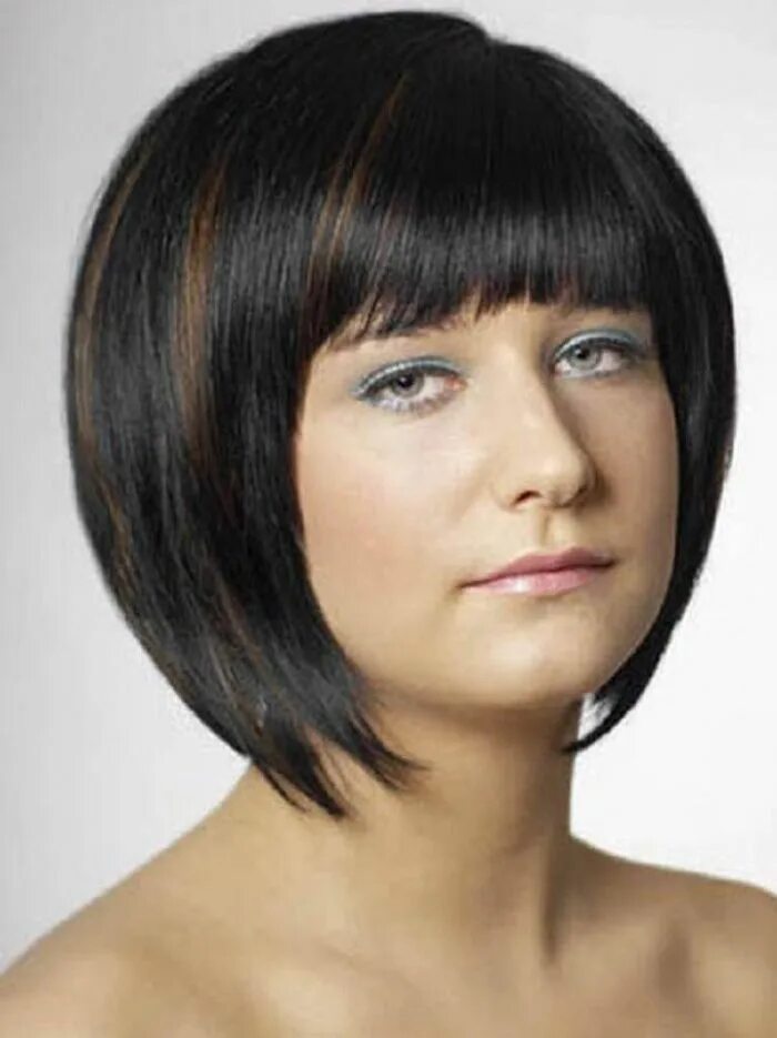 Каре стрижка с челкой для полных Schwarz Frisuren mit Pony: Black Frisuren Mit Bangs For Short Hair frauenfrisur.