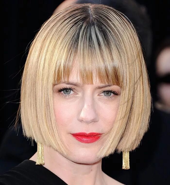 Каре стрижка с челкой на тонкие Kare with bangs: 7 fashion trends in 2018 (photo) - hairdesignon.com Short stack