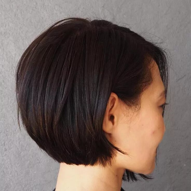 Каре стрижка со снятым верхом 35 Trendy Inverted Bob Hairstyles to Inspire Your Look Wavy bob hairstyles, Inve