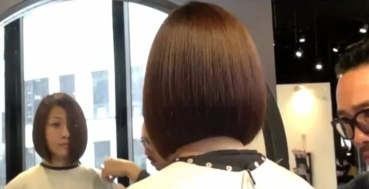 Каре стрижка видео техника Pin on Benefit Short Hair Styles