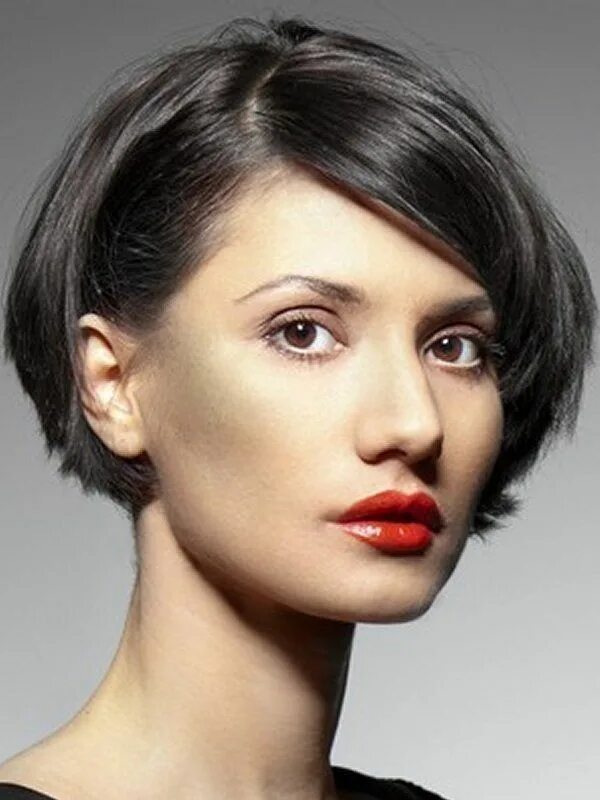 Каре стрижка женская без челки короткая 47 Bob Hairstyles and Haircuts to Try in 2024 Very short bob hairstyles, Short b