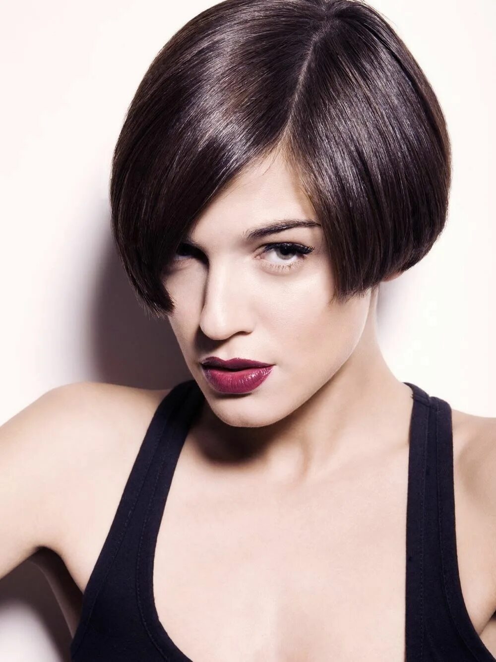 Каре стрижка женская без челки короткая Pin on Beautiful Bobs