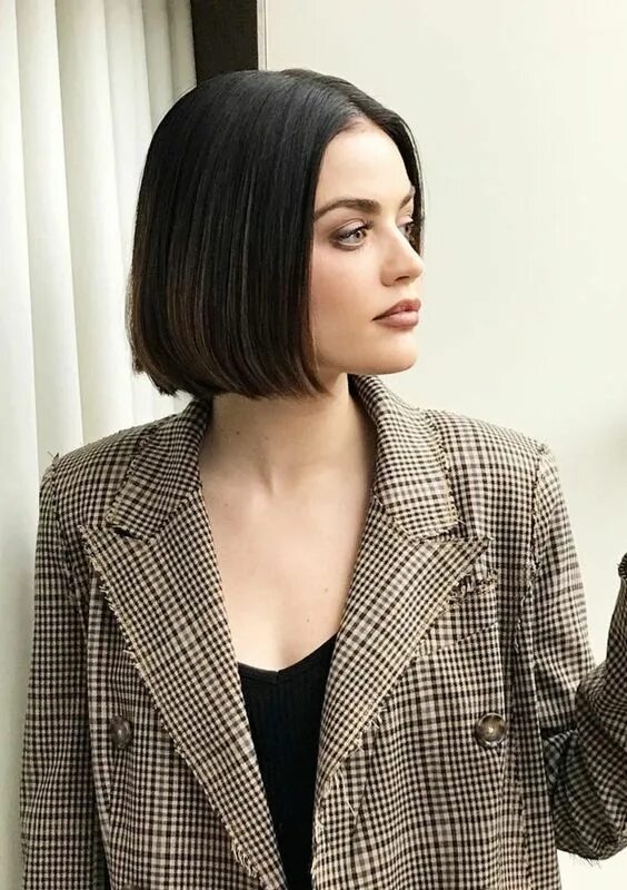 Каре стрижка женская прямая 8 cortes perfectos para lucir tu cabello corto y lacio Straight hairstyles, Shor