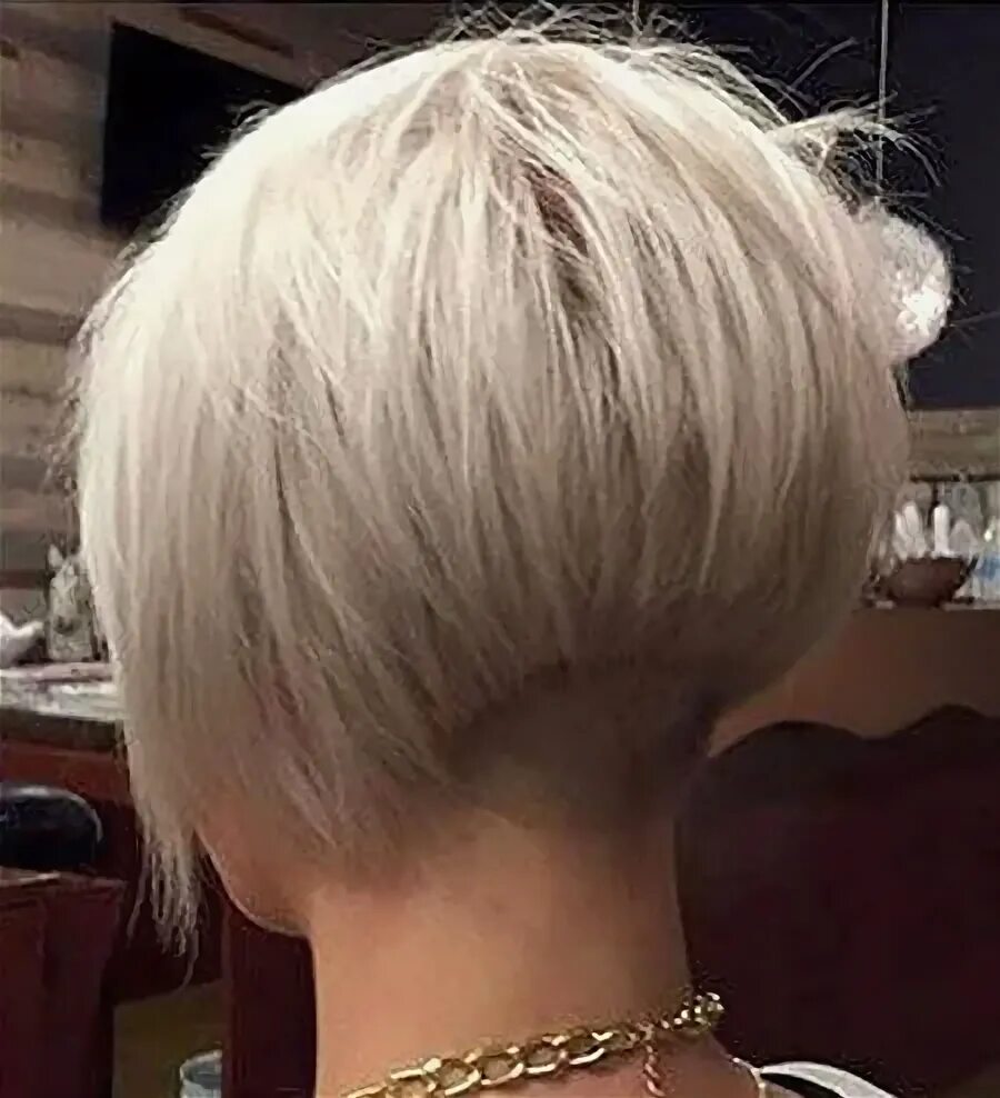 Каре сзади на макушке стрижка 20 Short Bob Haircuts for Women - Explore Dream Discover Blog Short stacked bob 