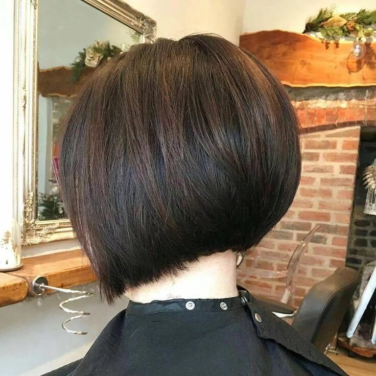 Каре вид сбоку фото 30 Super Hot Stacked Bob Haircuts Short Hairstyles For Women 2018 16 #bobhaircut