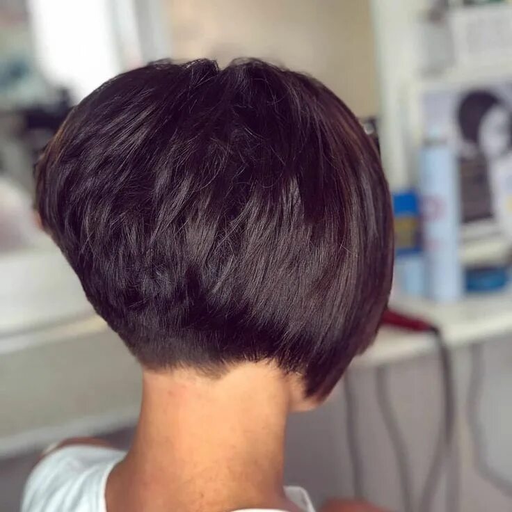 Каре вид сзади затылок фото Haarsteil# Hair #Hairstyle #Hairstylist #HairGoals #HairCut #HairColor #InstaHai