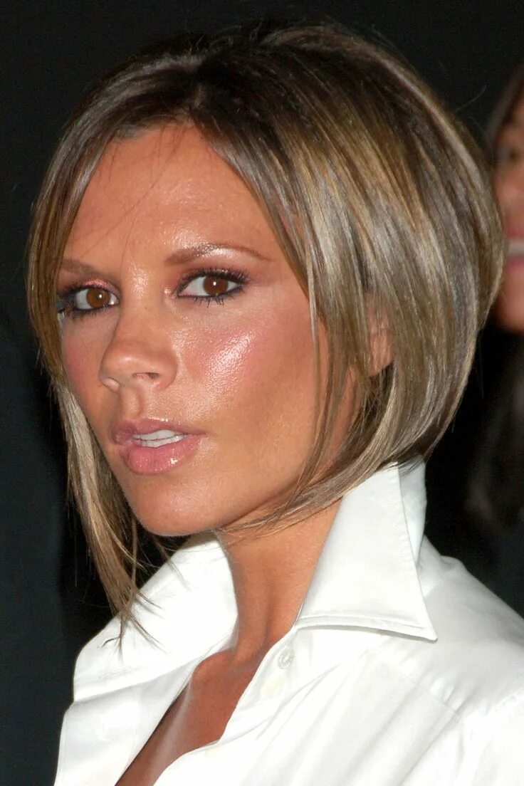 Каре виктории фото Victoria Beckham's beauty transformation: 23 very different looks Victoria beckh