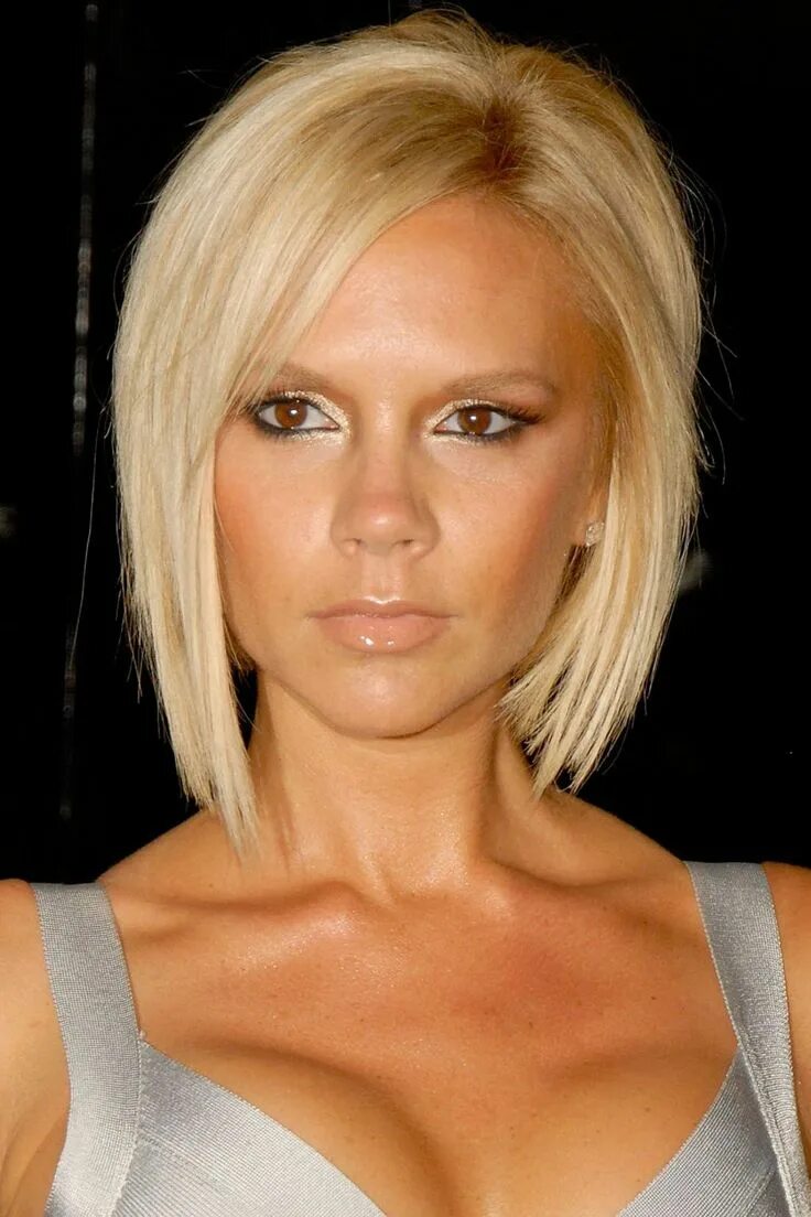Каре виктории фото Every single hairstyle Victoria Beckham has rocked from 1997 to present day Beck