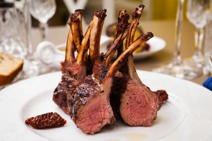 Каре ягненка фото We have some beautiful lamb racks in the case today. Treat yo' self! Food, Recip