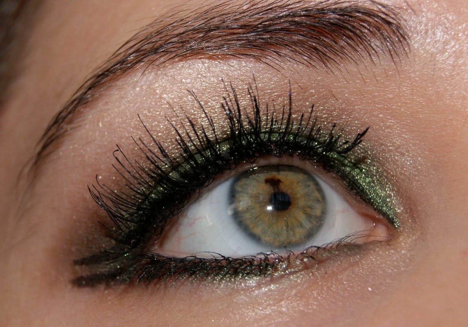 Каре зелено серые глаза фото Pin on Hair and Make Up