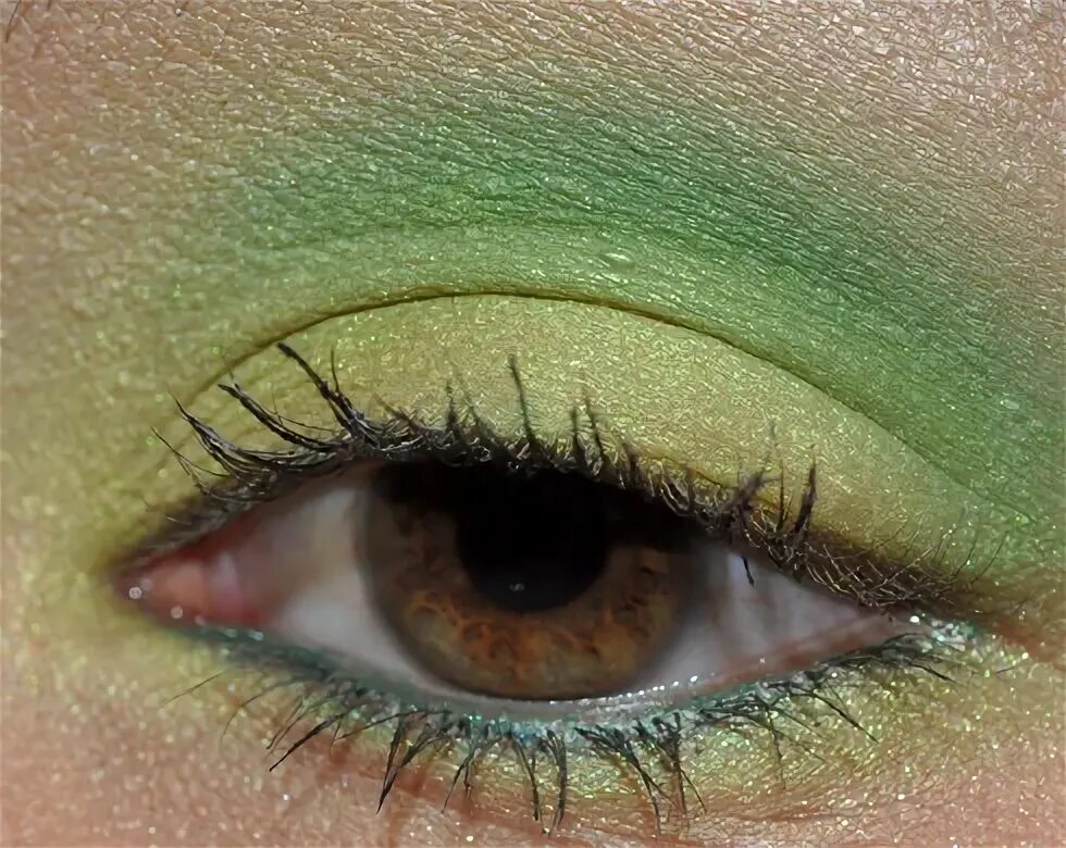 Каре зеленые фото Look - Make Up For Ever: Chatreuse Greens