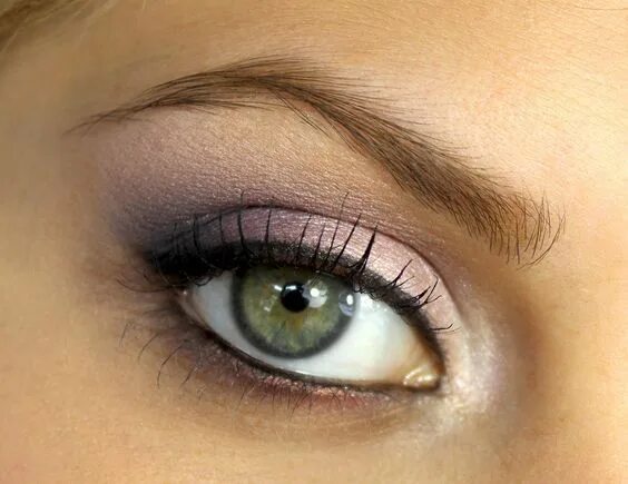 Каре зеленые глаза макияж фото Maquillage yeux verts Maquiller yeux verts, Tutoriel maquillage yeux vert, Maqui