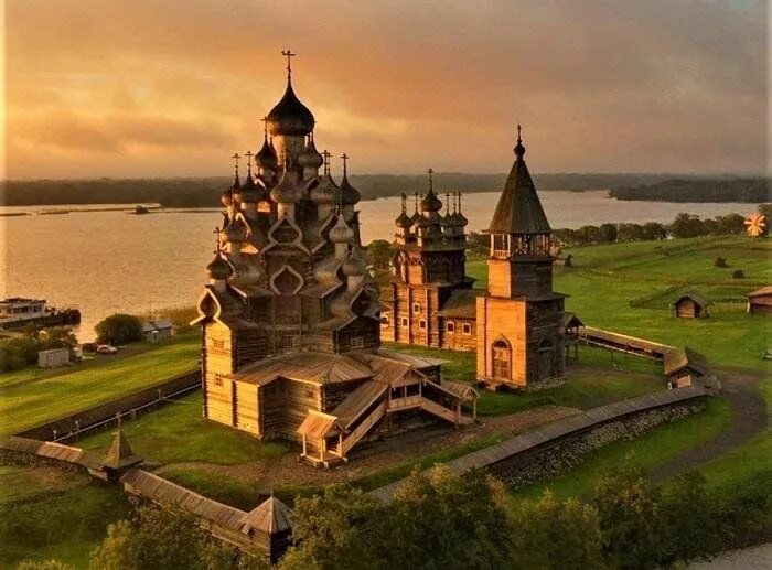 Карелия музей заповедник кижи фото Виртуальная арт-прогулка "Шедевры деревянного зодчества" 2023, Харабалинский рай