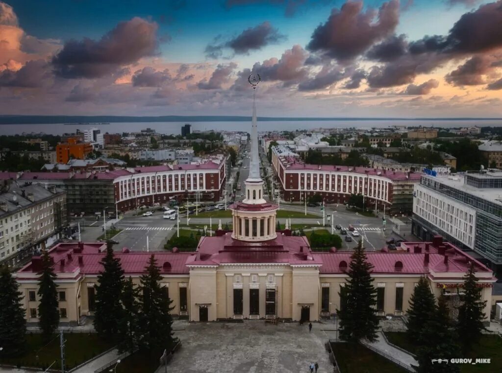 Карелия столица республики фото Город начинается с вокзала. - Туристический портал Петрозаводска