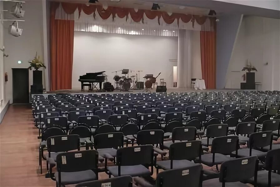 Карельская государственная филармония ул кирова 12 фото The concert hall - Карельская государственная филармония