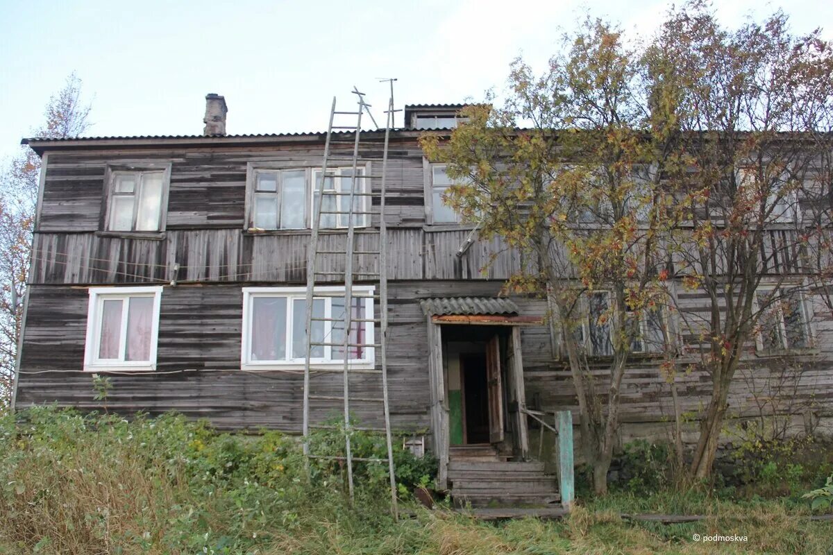 Карельский поселок фото Карельский посёлок у Белого моря: от концлагеря до известного фильма По России с