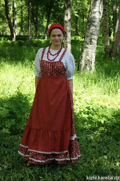 Карельский женский костюм национальный фото Наряд старинный бережём Пресс-релизы (2010) Новости музея-заповедника "Кижи" Муз