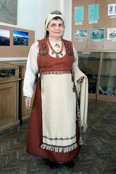 Карельский женский костюм национальный фото Древние карельские ювелирные украшения Наряды, Легкий клеш, Одежда
