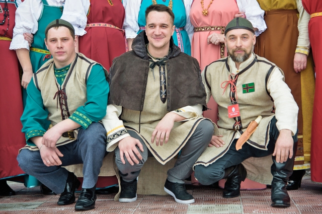 Карелы фото в национальных Сохранить и землю, и народ. Как Александр Невский защищал веру карелов АиФ Санкт