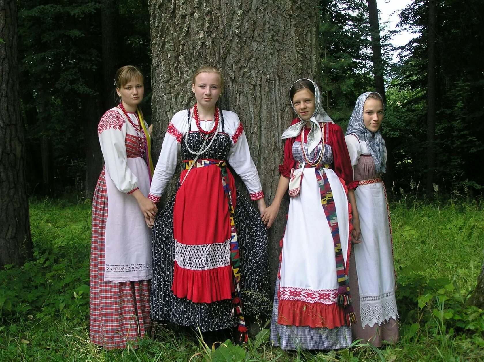 Карелы народный костюм фото Карелы и коми: найдено 87 изображений