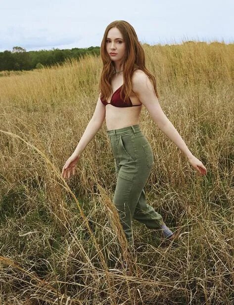 Карен гиллан фото максим Top-10-Ideen und -Inspiration zum Thema "karen gillan"