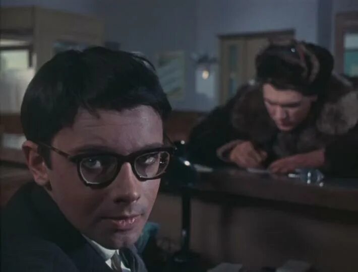 Карьера димы горина актеры и роли фото "Карьера Димы Горина (DVD)" купить Лабиринт