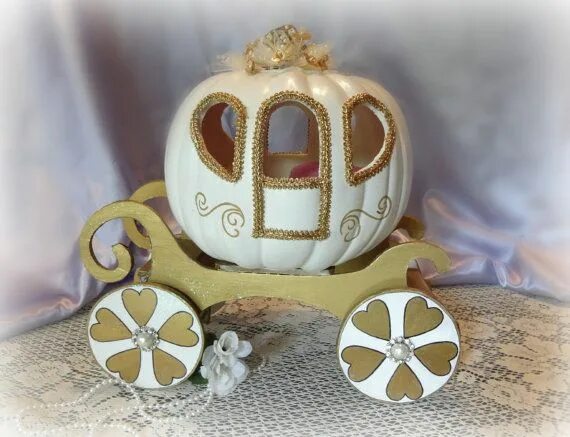 Карета из тыквы своими руками фото Handmade Cinderella Pumpkin Carriage Coach by PumpkinDiva on Etsy Cinderella pum