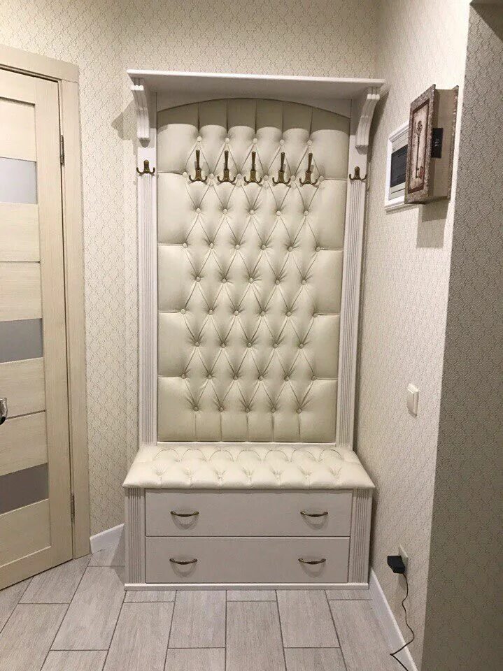 Каретная стяжка в прихожей с вешалкой фото Pin on Прихожая Closet designs, Closet design, Bedroom closet design