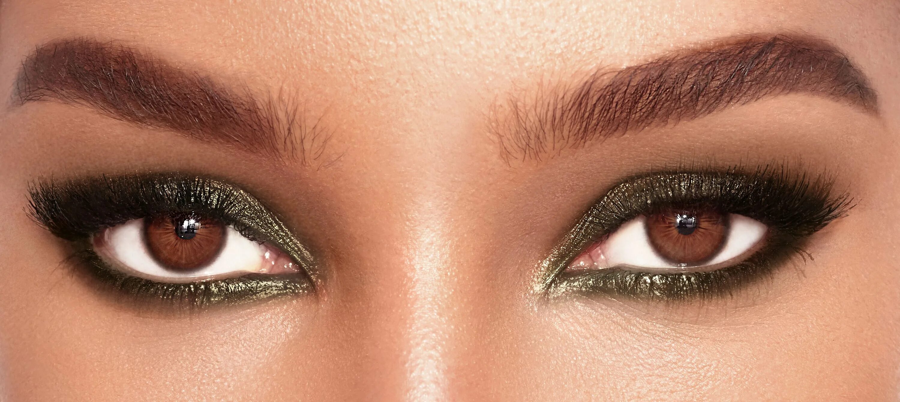 Кари глаза одежда цвет фото Eyeshadow Colors For Brown Eyes - Make Brown Eyes Pop Charlotte Tilbury Colorful
