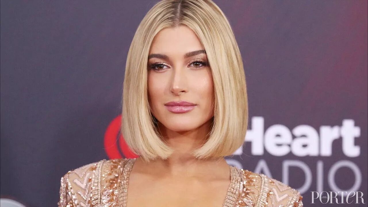 Кари волос прическа NET-A-PORTER Best Dressed 2018: All Looks & Pics Of The Years Best Dressers - Yo