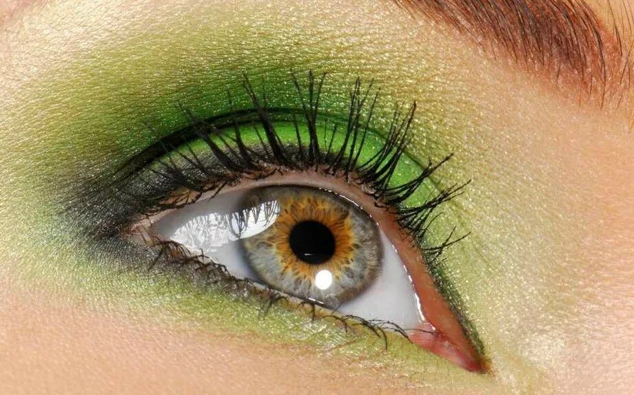 Кари зеленые фото Colori vitaminici trucco occhi e come abbinarli Vogue Italia