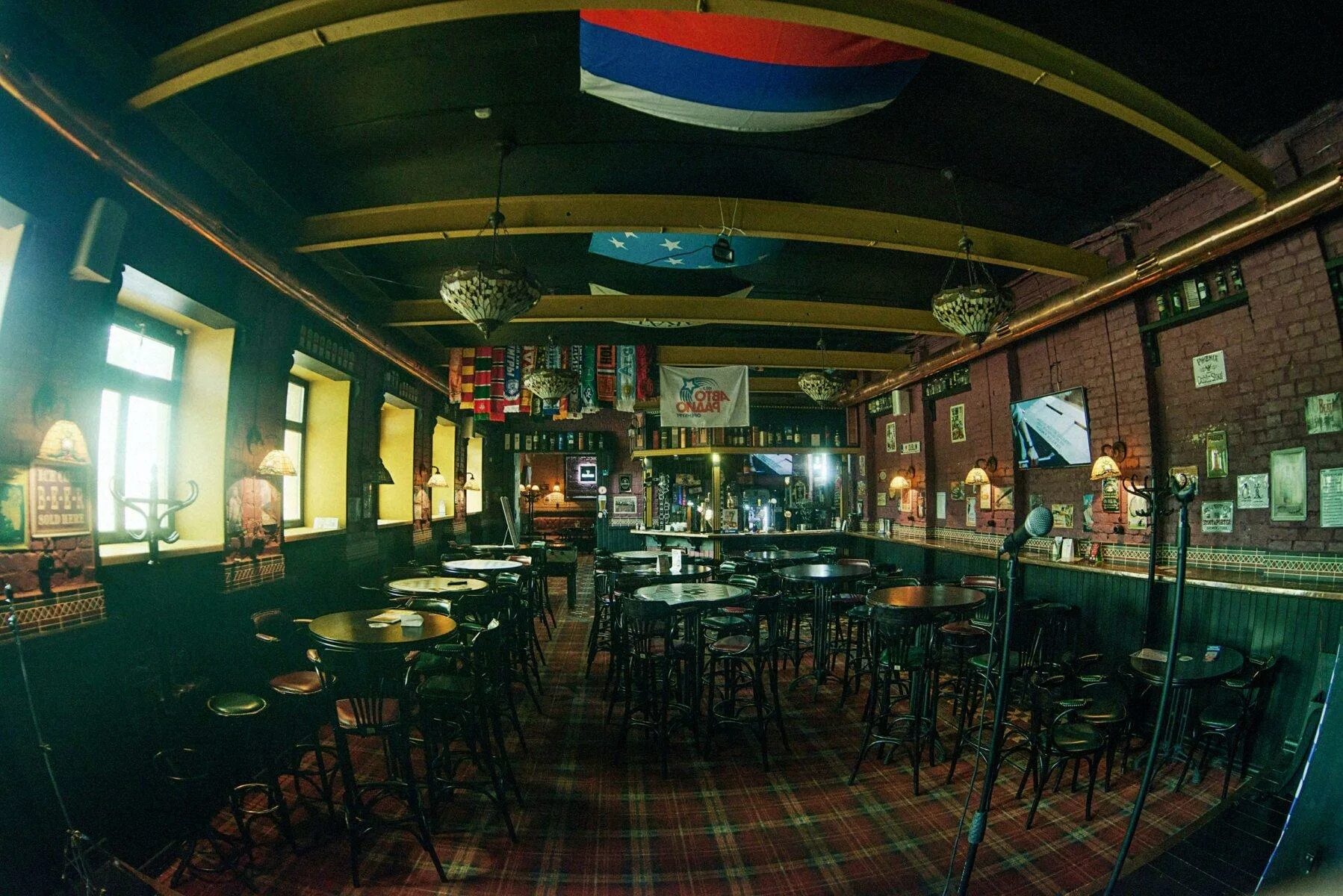 Карибы парковый просп 11 фото Бар Harat`s Pub по адресу Парковый проспект, 11 в Оренбург - меню 2024, фото, це