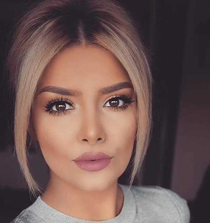 Карие глаза со светлыми волосами фото Makeup Goals who love it ?? Follow @instafashionfeeds . Credit @sheidafashionis.