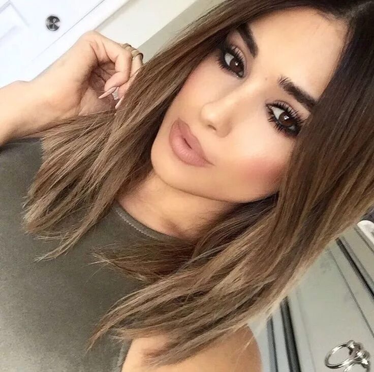 Карие глаза стрижка и цвет волос Pin by Lindsay Barron on Hair Cut Inspiration LOB Balayage hair, Brunette hair c