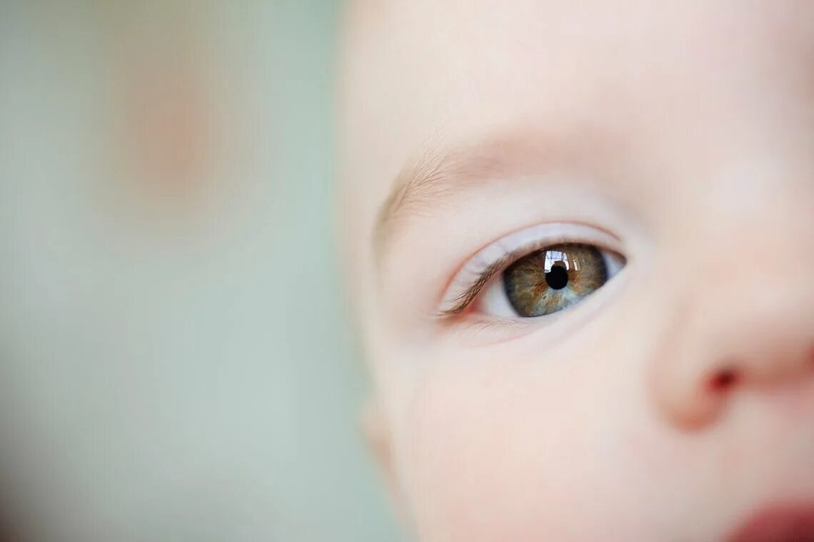 Карие глаза у новорожденного фото U of T researchers race to treat rare disorder that affects newborns' hearing an