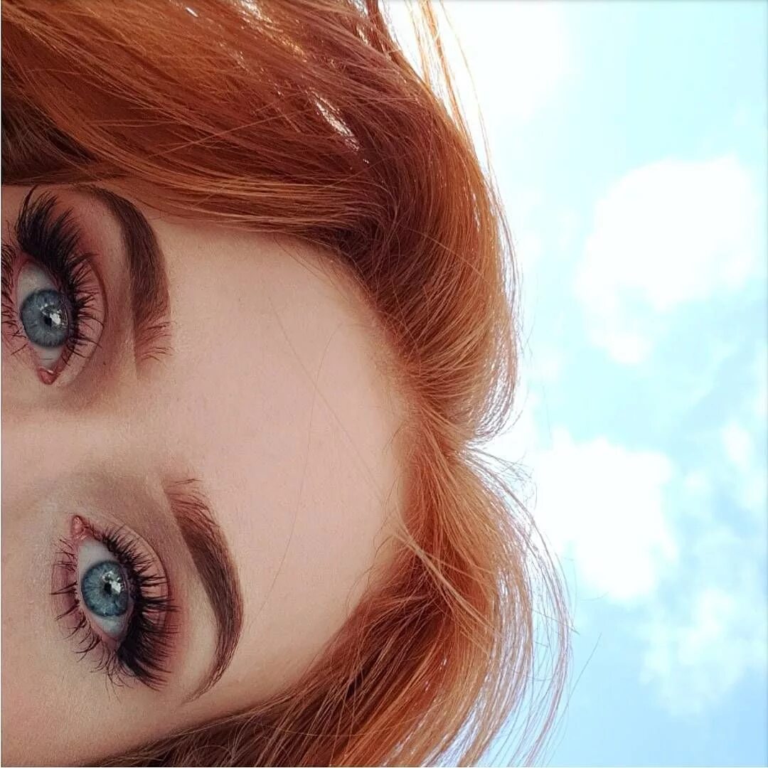 Карие карие и рыжие фото @cutie.red) no Instagram: "Brows #eyebrows #brows #redhead #lashes" Cabelo, Look