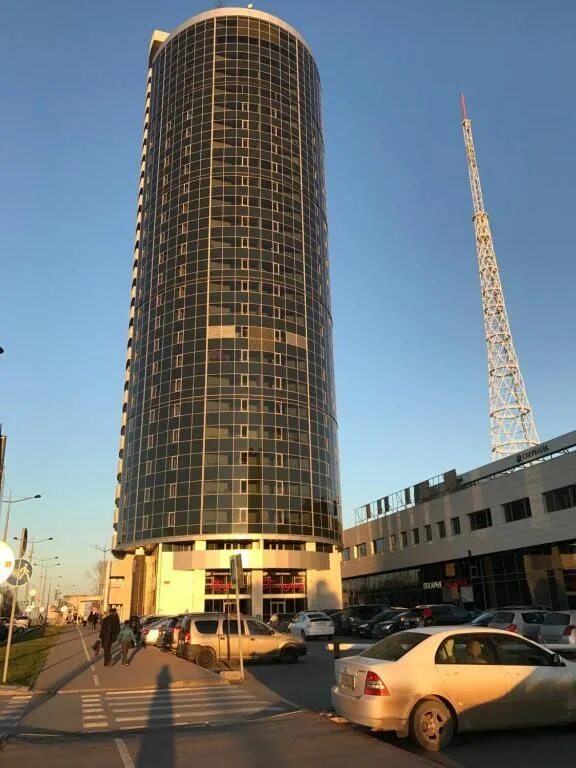 Карин бул гагарина 65а пермь фото Отели рядом с Пермской ярмаркой в Перми: забронировать недорогую гостиницу в 202