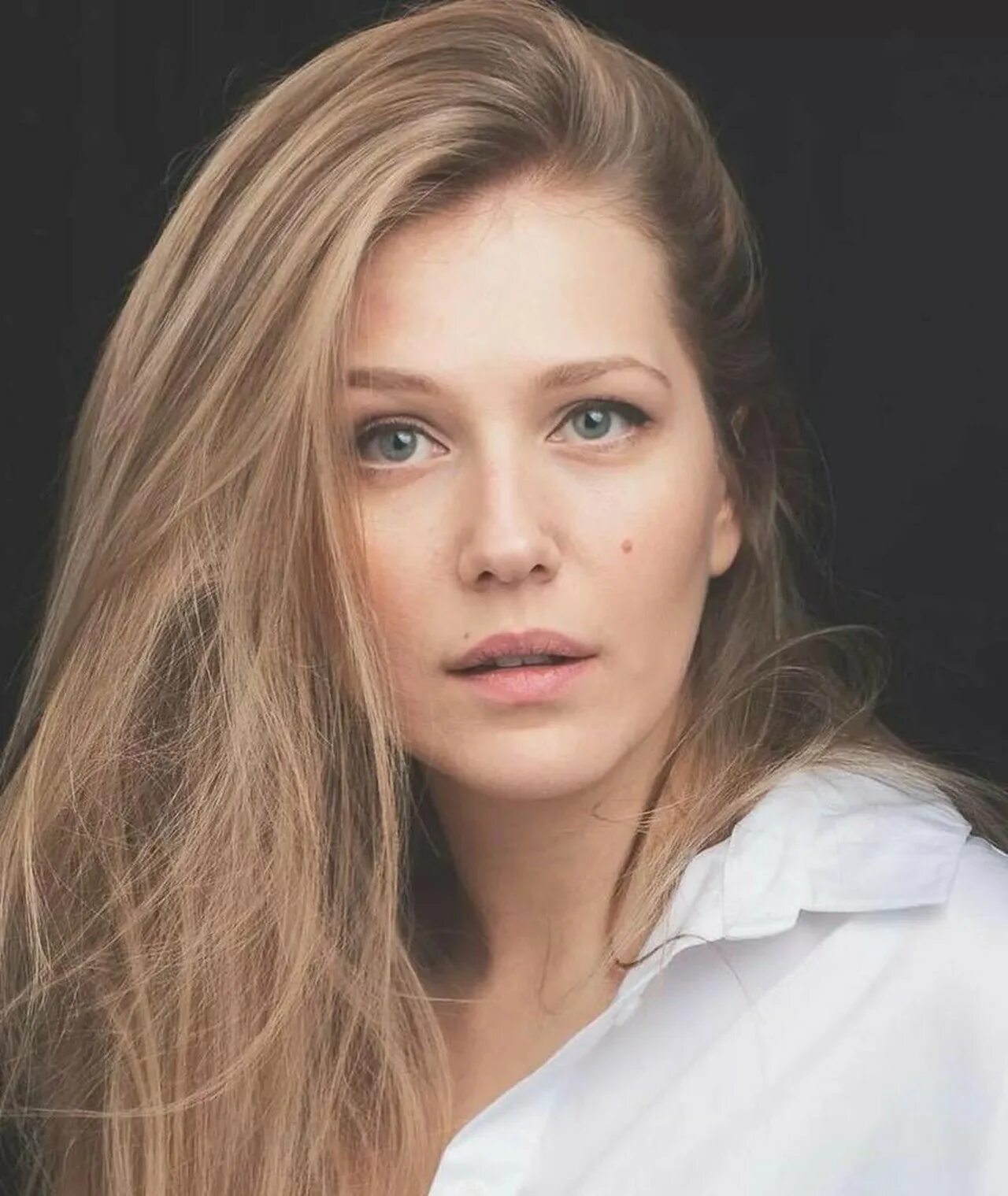 Карина андоленко биография и личная жизнь фото Karina Andolenko - Actor