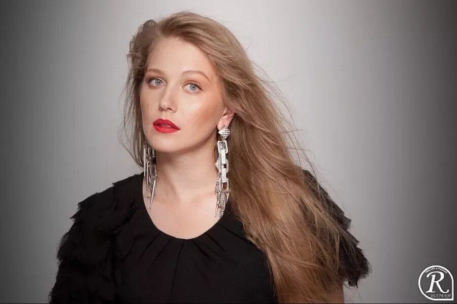 Карина андоленко фото биография личная Андоленко Карина Вячеславовна - Актриса - Биография
