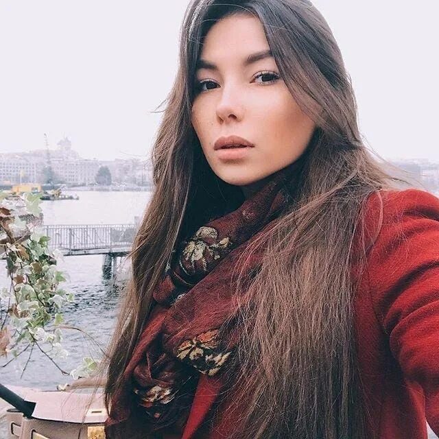 Карина нигай фото до пластики Любишь выделяться из толпы? Хочешь попробовать модные лайфхаки? Тогда скорее зал
