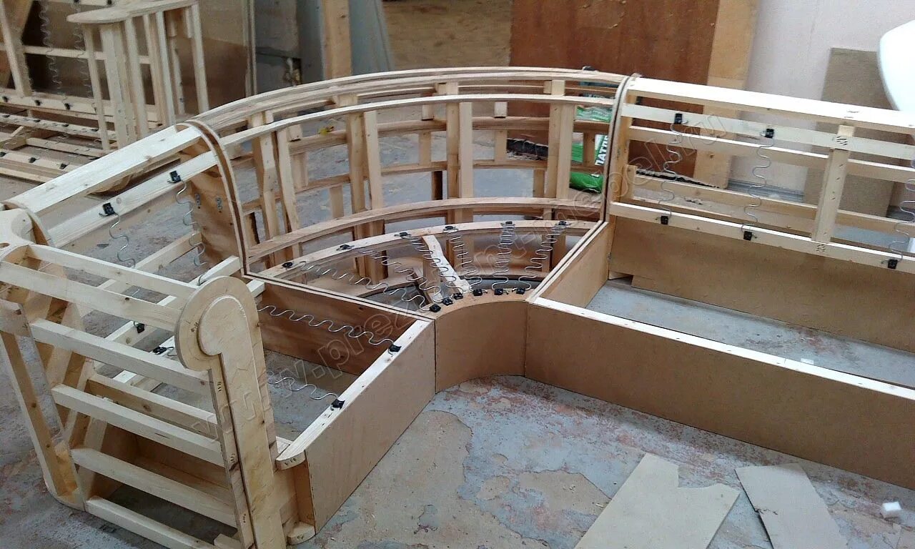 Каркас дивана фото Pin on Estructuras de muebles Wooden sofa set designs, Sofa couch design, Corner