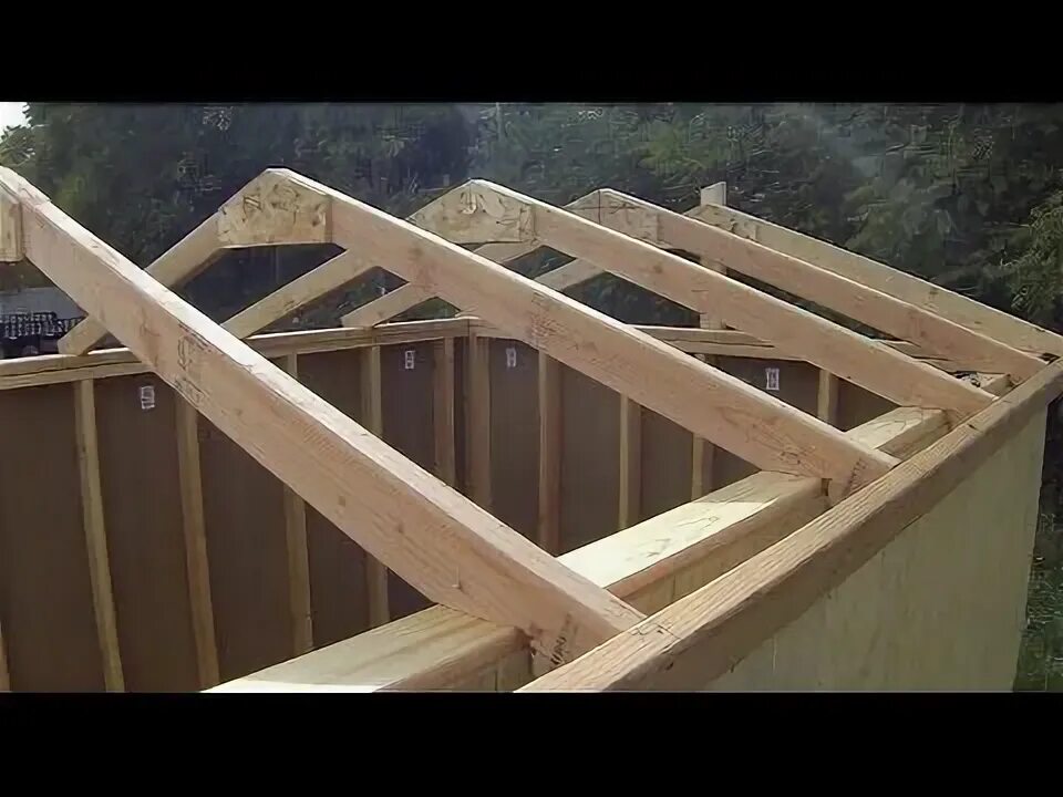 Каркас крыши фото This video will show you how to figure length and cut a common rafter for a gabl