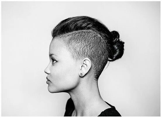 Каркас прическа женская Undercut . in 2019 Crazy hair, Long hair styles, Shaved side hairstyles