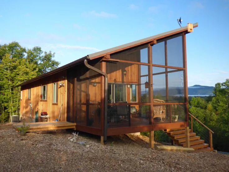Каркасные дома с односкатной крышей фото A modern cabin in the hills Simply Home Small modern cabin, Small house swoon, S