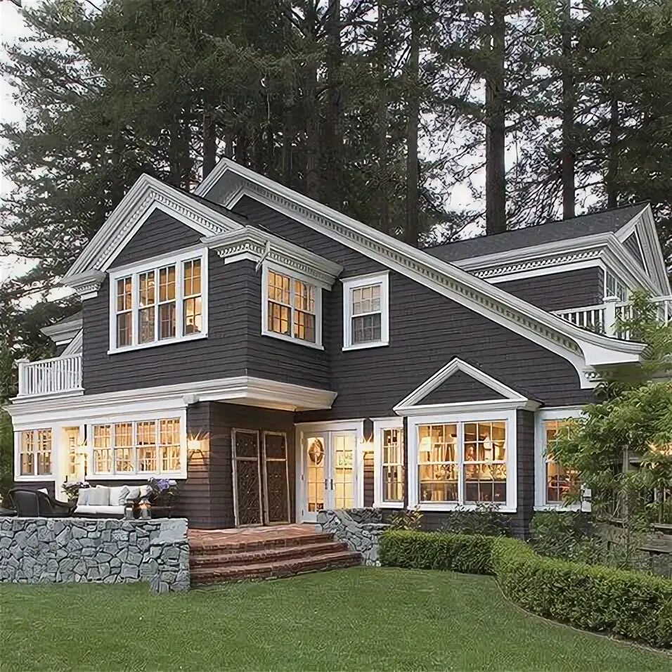 Каркасный дом снаружи фото Gray House Design Ideas, Pictures, Remodel and Decor House paint exterior, House