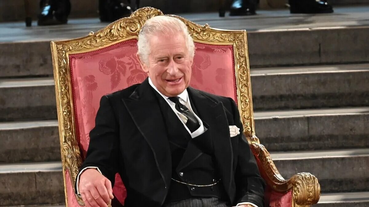Карл 3 последние фото Коронация Карла III: что странного придумал новый король Великобритании? РЕЛИГИЯ