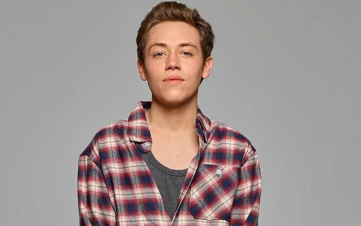 Карл бесстыжие фото Ethan Cutkosky Carl gallagher, Carl shameless, Ethan cutkosky snapchat