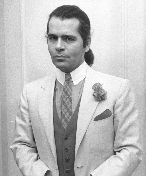 Карл лагерфельд в молодости фото Remembering Karl Lagerfeld